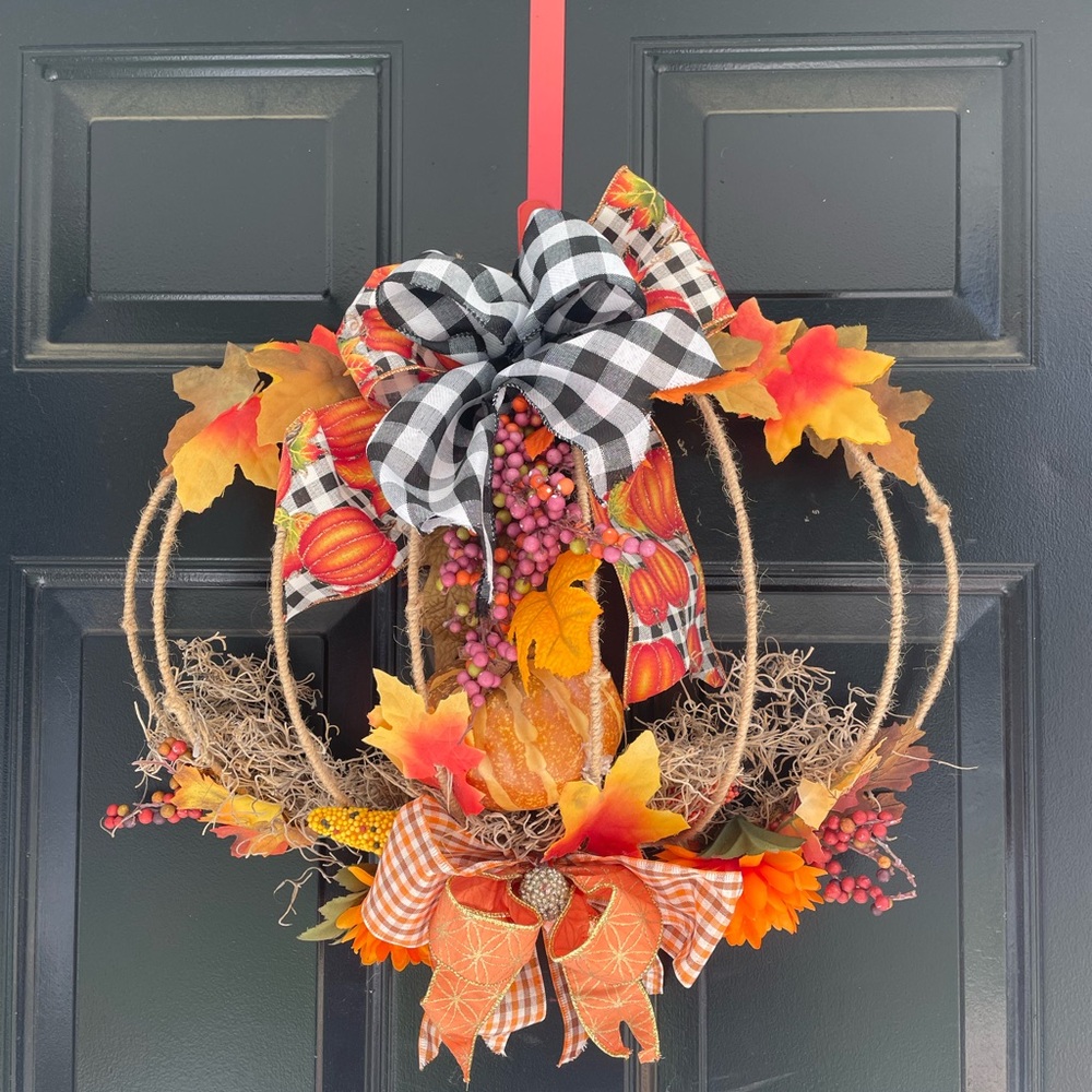 Autumn pumpkin wreath
